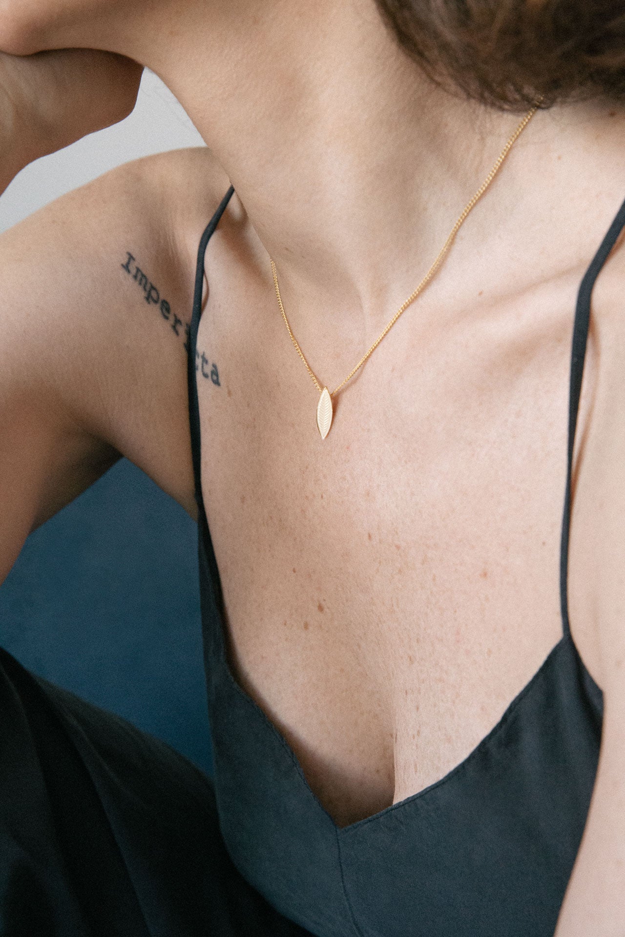 Small Leaf necklace in gold or enameled 24ct gold plating