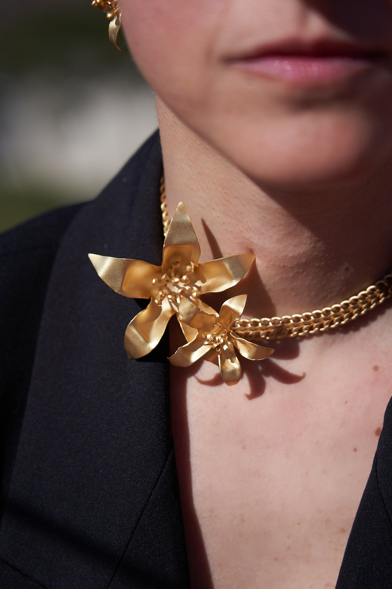 Matte gold flower choker 24ct gold plated