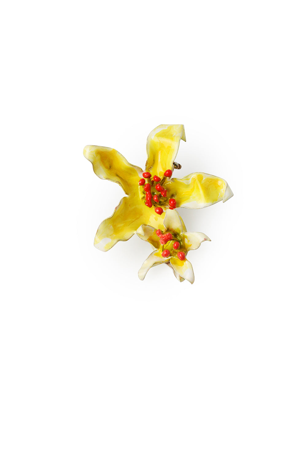 Matte gold flower brooch 24ct gold plated
