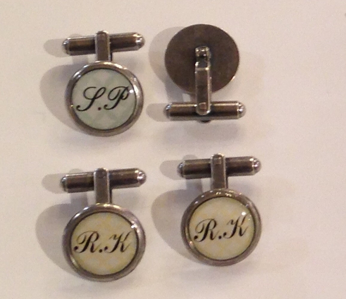 Gemelos personalizados en plata u oro envejecido, detalle 3