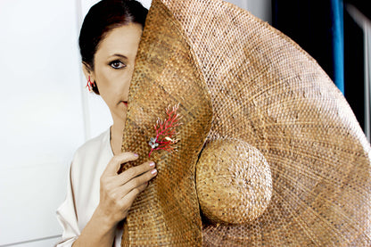 Broche Coral baño de oro 24 ct y esmaltado a mano, detalle 3