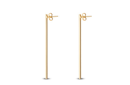 Pendientes sencillos Z baño de oro 24 ct, detalle 3